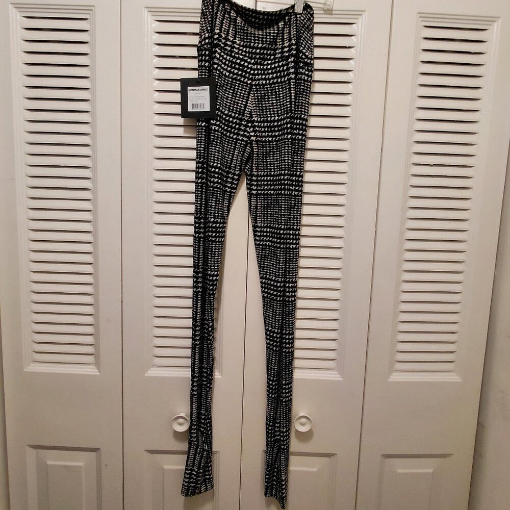 Brand new women leggins with footie
